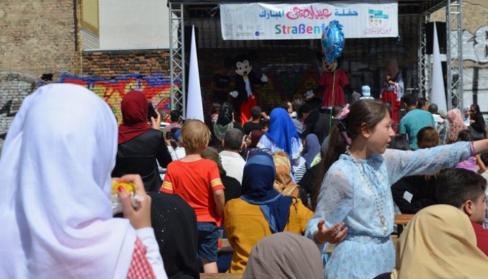 خبراء أمنيون يرجحون استغلال الإخوان صلاة العيد لتجنيد متطرفين