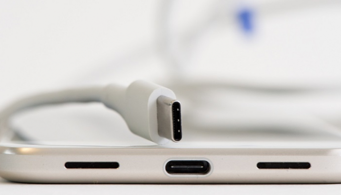 المواصفات القياسية لكابل USB-C