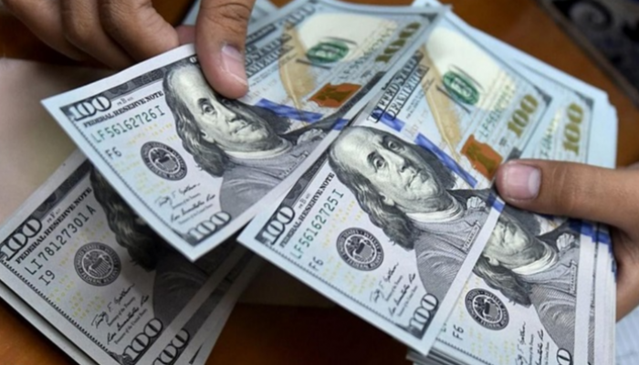 رواتب المديرين الأمريكيين أسرع من أرباح وول ستريت خلال 40 عاما