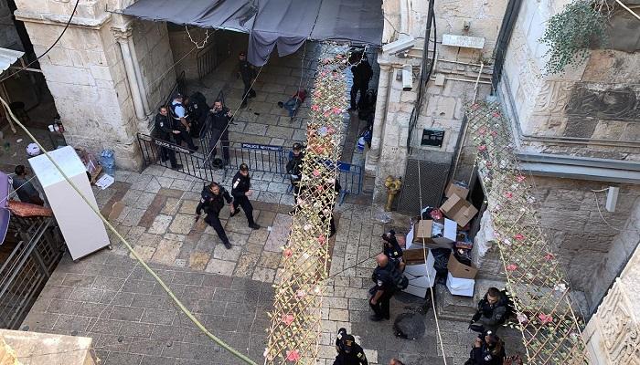 الاحتلال يدفع بتعزيزات كبيرة للبلدة القديمة بالقدس
