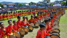 رقصة جماعية لإحياء ذكرى استقلال إندونيسيا