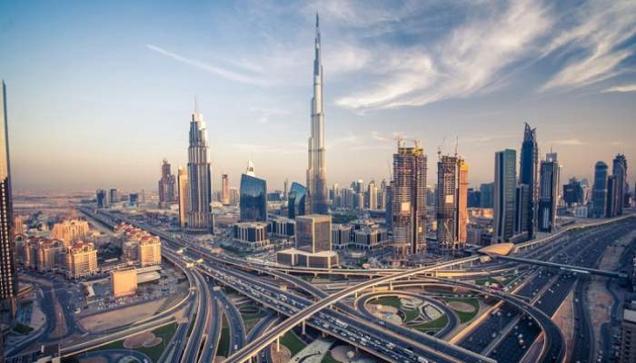 اقتصادية دبي  تصدر 14737 رخصة تجارية جديدة خلال 6 أشهر