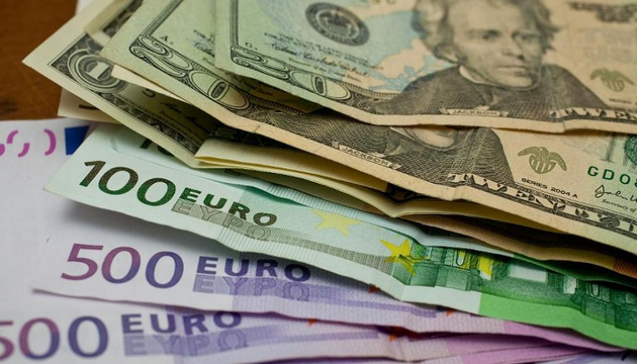 اليورو يستقر نسبيا عند 1.1078 دولار 