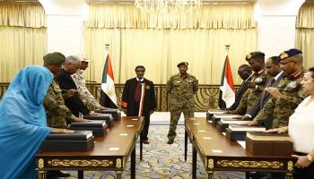 9 من أعضاء المجلس السيادي السوداني يؤدون القسم أمام البرهان