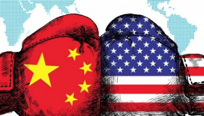 حرب الرسوم بين واشنطن وبكين تضر بالنمو ولا تعالج العجز التجاري التجاري