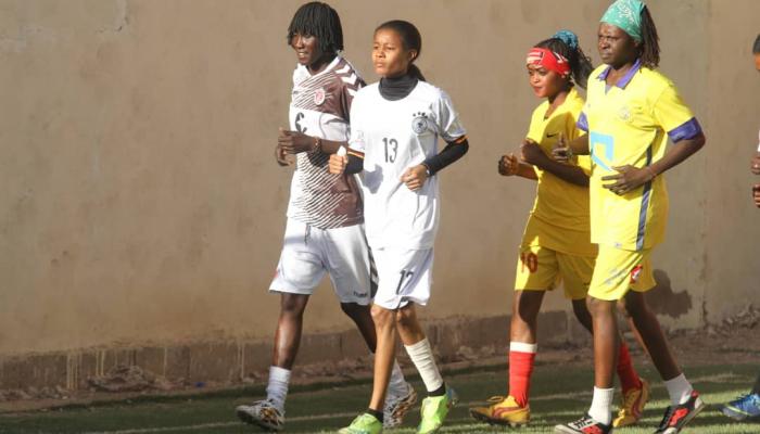 نساء السودان يحصدن ثمار التغيير ويبدأن الاستعداد لدوري كرة القدم