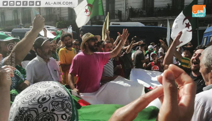 المظاهرات الجزائرية تتواصل للمطالبة باجتثاث رموز نظام بوتفليقة