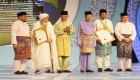 ملك ماليزيا يمنح بن بيه أرفع جائزة لعلماء المسلمين في العالم