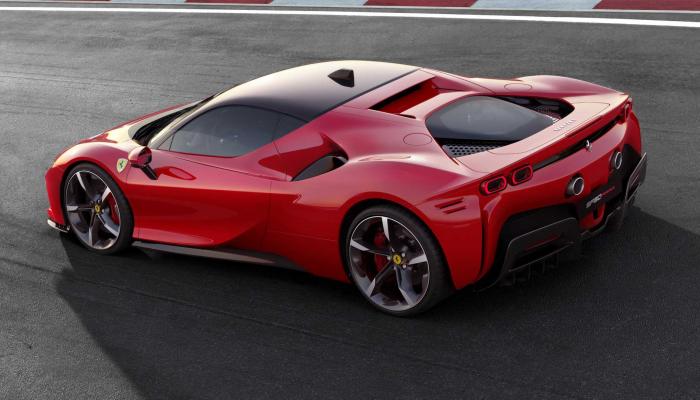 فيراري SF90 Stradale