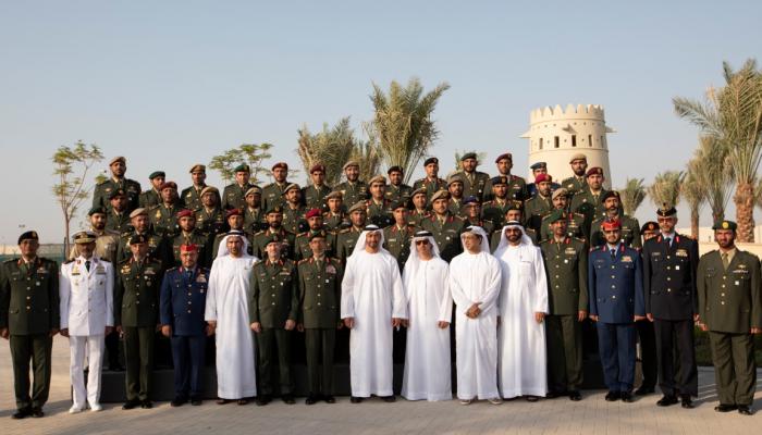 الشيخ محمد بن زايد خلال افتتاح حديقة شهداء حرس الرئاسة