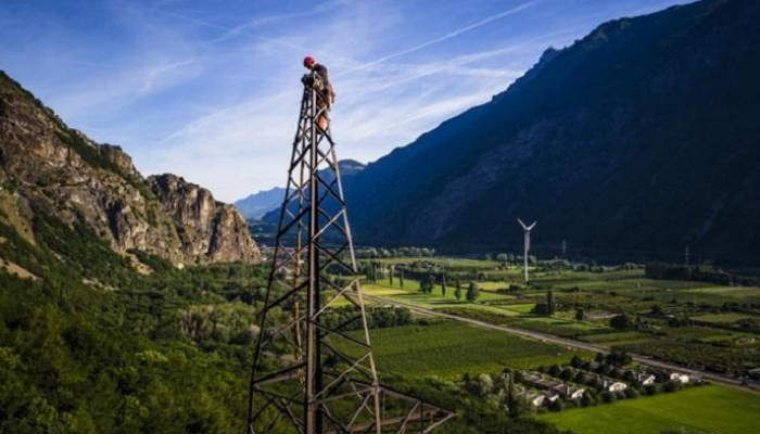 إحدى منشآت الطاقة المتجددة في سويسرا - أرشيفية