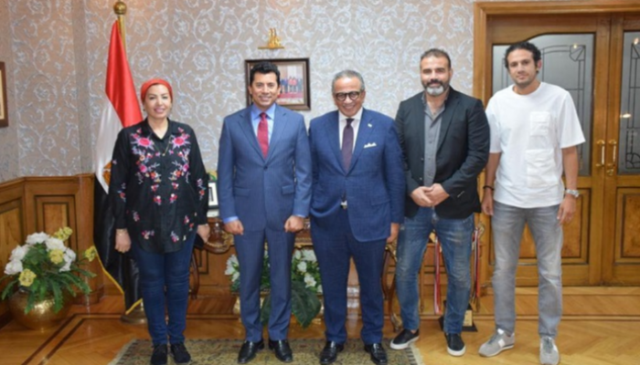جلسة وزير الرياضة مع مجلس اتحاد الكرة