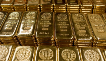 أسعار الذهب تقفز 1%