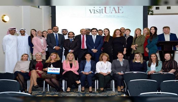 الإمارات تخطط لزيادة السياح الروس