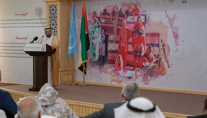 حاكم الشارقة خلال ندوة حفظ التراث