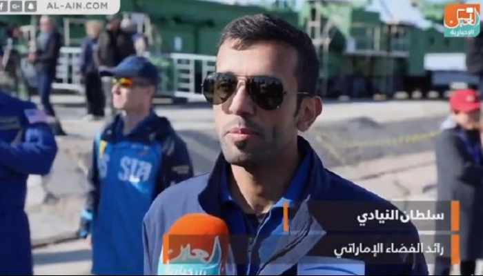 رائد الفضاء الإماراتي