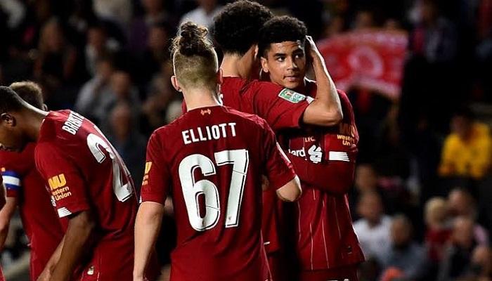 لاعبو فريق ليفربول