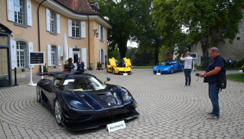 3 سيارات معروضة للبيع في المزاد