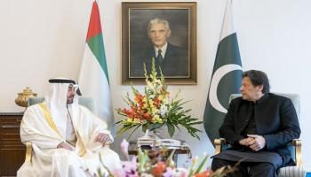 جانب من لقاء الشيخ محمد بن زايد آل نهيان وعمران خان