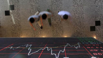 إقبال على عملات الملاذ الآمن 