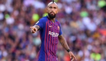 أرتورو فيدال لاعب برشلونة