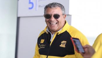 هينك تين كات مدرب الاتحاد السعودي