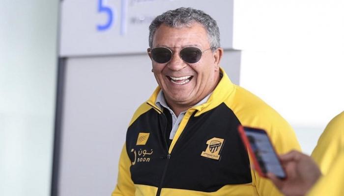 هينك تين كات مدرب الاتحاد السعودي