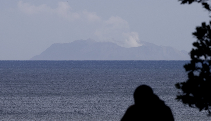 الجزيرة البركانية وايت آيلاند معروفة باسم "واكاري"