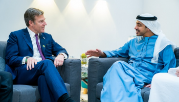 الشيخ عبدالله بن زايد آل نهيان يستقبل عمدة الحي المالي في لندن