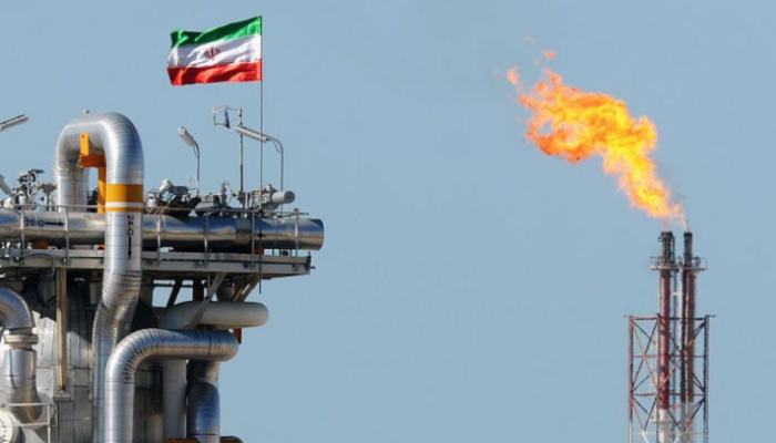 تراجع حاد في إنتاج النفط الإيراني