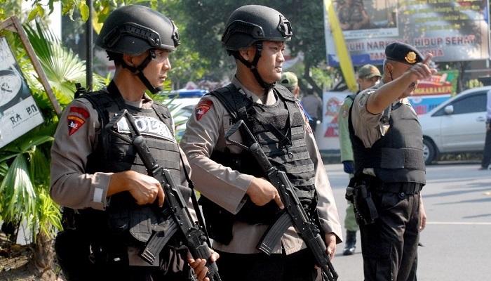 الشرطة الإندونيسية تعتقل رجلا زعم أنه ملك العالم