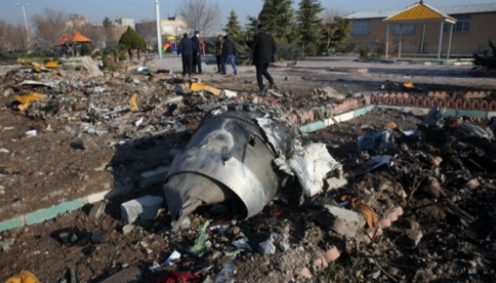 حطام الطائرة الأوكرانية المنكوبة