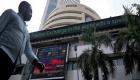 भारत:  मिलेजुले रुख के साथ बंद हुआ शेयर बाजार, Sensex में 12 अंकों की बढ़त
