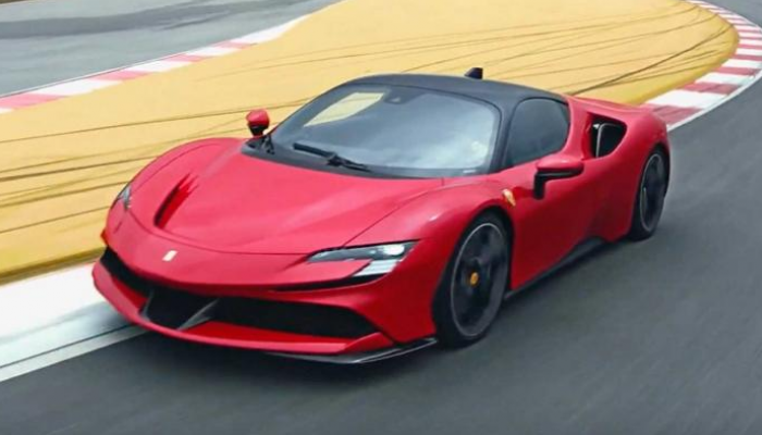 طراز SF90 Stradale