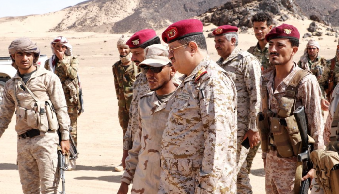 الفريق محمد المقدشي وزير الدفاع اليمني- أرشيفية