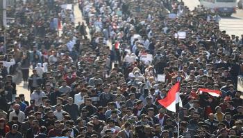 العراقيون يحتشدون ضد النفوذ الإيراني