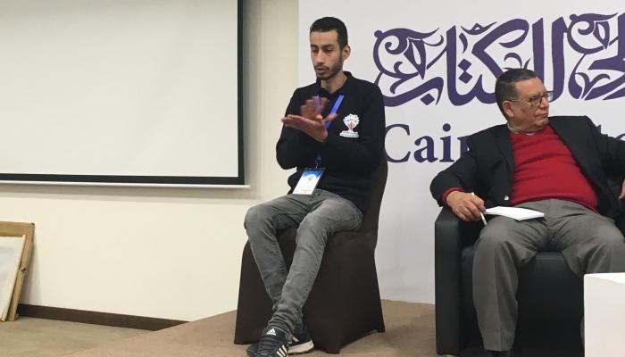 مترجمو لغة الإشارة في معرض القاهرة للكتاب