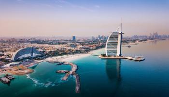 الإمارات تتصدر جوائز السفر
