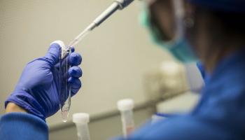  الطبيب السابق استخدم سائله المنوي في عمليات تلقيح اصطناعي - أرشيفية