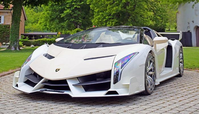 طراز لامبورجيني Veneno