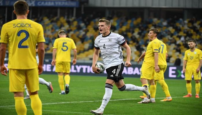 من مباراة أوكرانيا وألمانيا