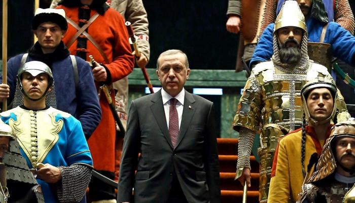 l’impérialisme turc contraint les droits du peuple arménien,