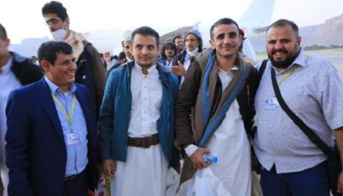 الصحفيون المفرج عنهم من سجون الحوثي