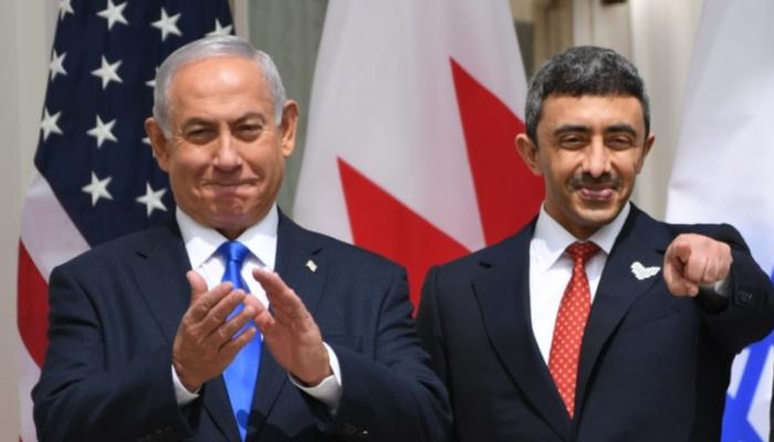 الشيخ عبدالله بن زايد ونتنياهو خلال مراسم توقيع معاهدة السلام