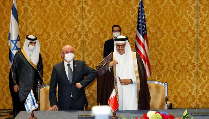 جانب من توقيع الاتفاقيات بين البحرين وإسرائيل