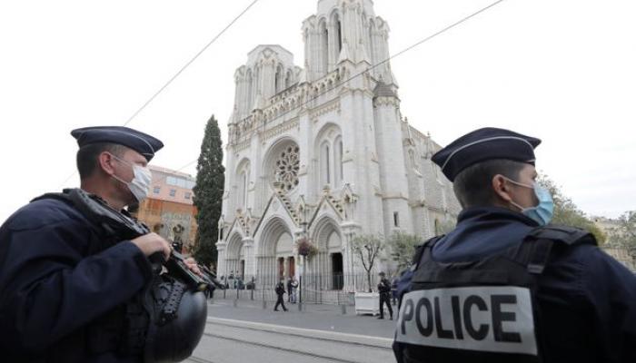 les autorités françaises dévoilent l'identité du suspect