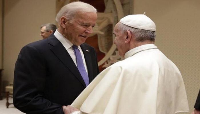 لقاء سابق لبايدن والبابا فرانسيس- أرشيفية