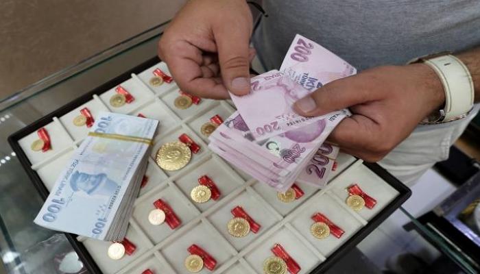 الليرة التركية أسوأ العملات في العالم