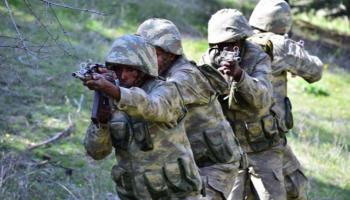 عناصر من قوات 