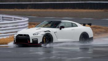 طراز نيسان الرياضي GT-R